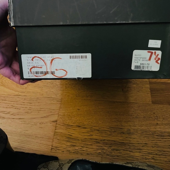 Original GG Gucci closed toe heels - Picture 5 of 12